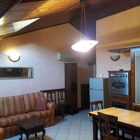 Appartamento In Piazza Umberto I A Poviglio Poviglio  Экстерьер фото